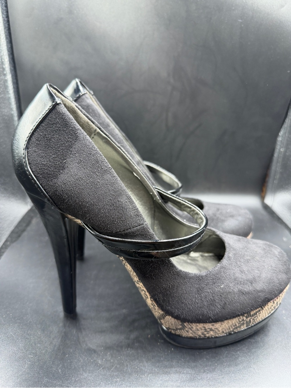 Paprika Women's Black Suede Mary Jane Platform Heels